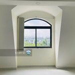 nhà phố view hồ lakeview city cho thuê nội thất cơ bản dt 5x20m đường 25m giá 28tr lh 0907860179