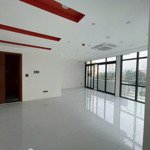 cho thuê biệt thự mon city, 70 triệu, 80m2, 4 tầng, 4 toilet, tiện ích đầy đủ