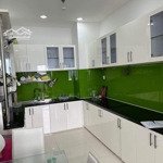 cần cho thuê gấp căn hộ la casa 86m2 vào liền full nội thất lh tư vấn 24/7