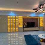 cần bán căn hộ chung cư thuận việt 90m2, 3pn, q.11, giá: 4.1 tỷ, lh: 0903077206. được.