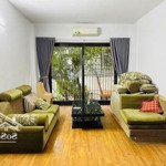 bán nhà đẹp cầu bươu, 42m2, 4 tầng, gần kđt manor, thanh trì, 5,58 tỷ