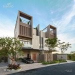 duy nhất biệt thự sân vườn 208m2 chỉ 20,5 tỷ, sát bên công viên island, ck 5% chỉ trong tháng 01