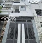 vợ chồng tôi bán nhà tôn đản p10 q4. dt 61,06m2 giá 2tỷ580 gần cv khánh hội. đang cho thuê 28tr/th