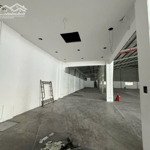 kho 1000m2 + sân 1700m2 cont 24/7, pccc tự động gần ngã tư bình phước