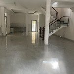 cho thuê bt tại làng đại học abc, 27 triệu, 400m2, giá tốt!