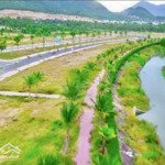 bán đất biệt thự ven sông tắc nha trang . giá 19trieu đến 23trieu. lh 0981716010