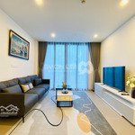 cho thuê căn hộ 2 phòng ngủ dát vàng sam towers - mặt tiền sông hàn view pháo hoa