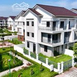 bán căn biệt thự 180m2. ngay chợ vải ninh hiệp