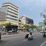 bán chdv- dòng tiền 90tr -8 tầng - thang máy- nhà xe- 13pn sát nguyễn văn trỗi- hxh - phú nhuận