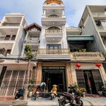 siêu phẩm 5 tầng thang máy phố tô vũ - khu 193 văn cao