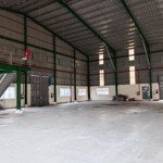 cho thuê kho xưởng 2.000 m2 giá 136 triệu đồng / đường tỉnh lộ 830 xã lương bình bến lức long an