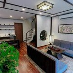 bán shophouse wyndham thanh thủy, giá 2,75 tỷ, đang cho thuê 200 triệu/năm