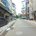 bán nhà lạc long quân, tây hồ. ô tô tránh, gần phố. dt 90m2, 4 tầng. giá 27 tỷ