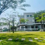 cần tiền kinh doanh , bán gấp căn góc view công viên