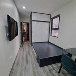 chính chủ cho thuê căn hộ 32m2 full đồ đẹp dạng studio phố tư đình, bát khối giá 5 triệu:0829911592