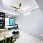 cho thuê studio 35m2 mới tinh tại giáp bát giá 5,5 triệu full nội thất