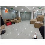 cho thuê góc 2 mt nguyễn hữu cảnh, p. 22, 10x3m, 15tr/tháng