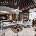 bán 3 pn 155m2 - full nội thất - chỉ 10 tỷ 7 - discovery complex 302 cầu giấy lh: 0906241823