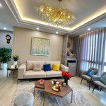 bán căn hộ chung cư hh2 gia thuỵ, diện tích 90m2, tặng nội thất, view sân bay gia lâm, 5.3 tỷ