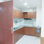 cho thuê căn hộ saigon town, 65m2, 2pn 2wc, nhà trống, cọc 1 tháng, đầu tháng 3 ở. lh: 0769 692 436