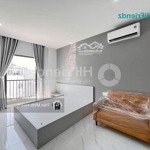 căn hộ 1 phòng ngủ cho thuê mới 100% ở nguyễn hữu cảnh gần landmark ban công full nội thất 40m2