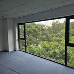 cho thuê 700m2 vp hạng b, đầy đủ công năng, đảm bảo pccc đường trúc bạch, phường trúc bạch, ba đì