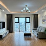 chính chủ cho thuê căn hộ đầy đủ nội thất chỉ xách vali vào ở ngay 3n2vs 140m2