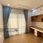 bán 2n 84m2 lacasta - tầng trung đẹp