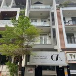 nhà phố cao cấp kdc himlam quận 7 nguyên căn 5x20m cho thuê: 50 triệu lh: 0908935765