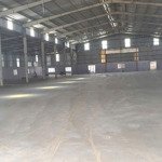 cho thuê xưởng dt 4800m2 đức hòa long an, giá rẻ