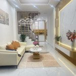 minh khai đẹp long lanh, sát ô tô, 4 tầng, 43 m2, thoáng sáng, chỉ hơn 6 tỷ