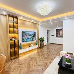 bán căn hộ licogi 13 tower, khuất duy tiến,thanh xuân. dt 90 m2, 3pn, 2wc, full nt. lh 0961689478