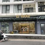 cho thuê shop chân đế smart city đối diện sảnh i3 giá 4x/ tháng