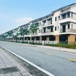 chính chủ bán căn shophouse đẳng cấp tại centa riverside