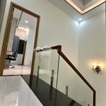 cần tiền bán căn nhà đ.phó cơ điều, phường 7 quận 11, giá 3tỷ, dt 80m2, sổ riêng, lh 0896465262