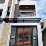 nhà đẹp lung linh ngay mạc thiên tích,quận 5-giá 3,92tỷ/63m2 (5x12,6m). sổ vuông vức. kc 1t2l 4pn