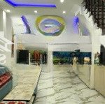 nhà kinh doanh spa. vị trí đẹp ngay kdl đại nam