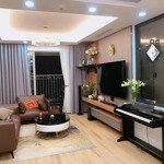 chính chủ bán căn 3pn, 117m2 giá chuẩn 6,35 tỷ cc imperial plaza 360 giải phóng ( tòa mb)