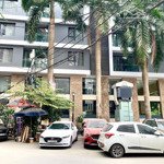 toà building 10 tầng mặt hồ đống đa, hồ ba mẫu, 396m2 sổ đỏ, mặt tiền 14m, doanh thu 650tr/ tháng