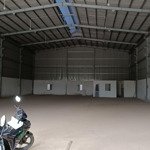 cho thuê kho xưởng dt 800m2 giá 30 triệu/ tháng. phường phú chánh/ tân uyên/ bình dương