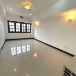 bán shophouses trệt lầu mt an dương vương. giá 18 tỷ 350. p8. q5. tp hcm.