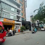 bán hotel mt đường số 8,p11, giấy phép kd đầy đủ đag khoán cho thuê, giá bán 23,5 tỷ tl