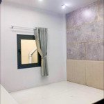 q11, nhỉnh 5 tỷ, nhà mới 2 tầng, 35m2, 2pn, 2wc, thái phiên, phường 8, xe tải tránh, tặng nội thất