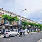 nhà 3 tầng view công viên chuẩn singapore dự án sun casa cho chuyên gia thuê 15tr/tháng