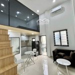 cho thuê duplex cao diện tích rộng 30m2 cửa sổ lớn thoáng gần ngã tư hàng xanh