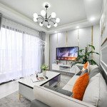 bán gấp căn hộ res green tower, tân phú, dt 75m2, 2pn + 2wc, giá 3,9 tỷ, sổ. lh: 0902 369 930