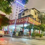 cực hot! cho thuê nhà mặt phố nguyễn chí thanh, hà nội. giá cực chất: 90 triệu/tháng