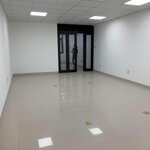 Cho thuê nhà Xuân La, 100m2, 6 tầng, thông sàn, thang máy làm văn phòng, trung tâm dạy học