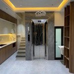 nhà mặt ngõ thông, 7.8 tỷ, dt 30m2, 5 tầng thang máy, 3 ngủ, ngô thì sỹ, vạn phúc, hà đông