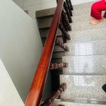 giảm giá nay còn 9tỷ bán nhà 3tầng hẻm 5m p.tân quy quận 7: - diện tích: 4x22m. -